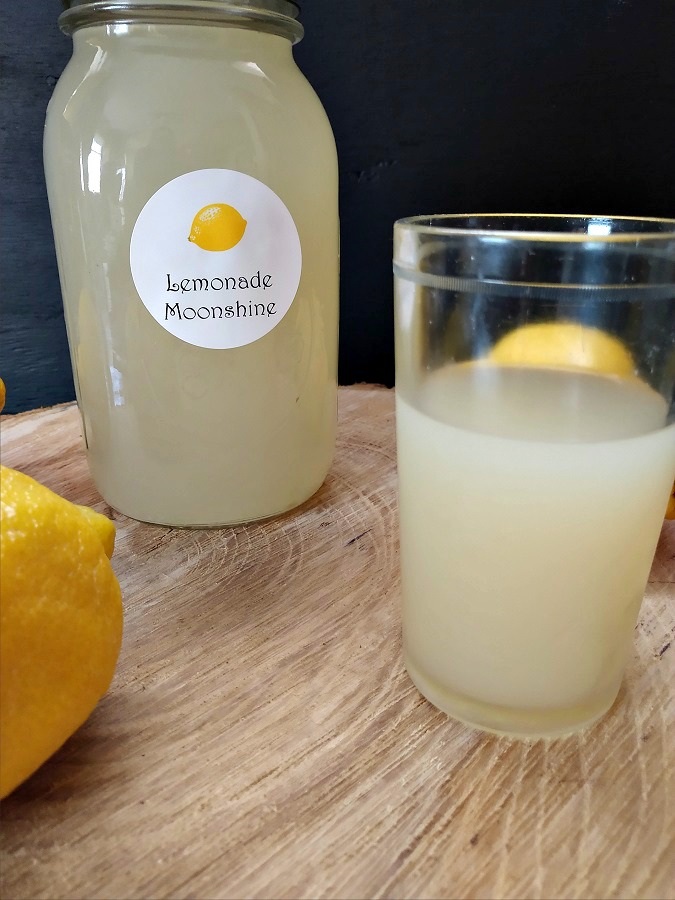 crock-pot lemonade moonshine 